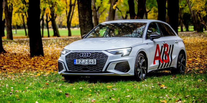 Ilyen az új Golf díszcsomagolásban - Audi A3 Sportback 35 TDI teszt (2020)