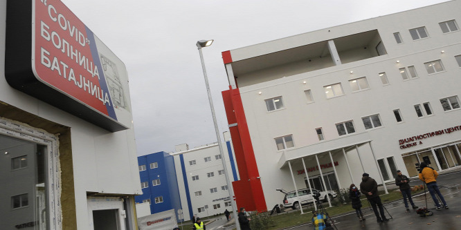 Összeomolhat a szerb egészségügyi rendszer a hazatérő vendégmunkások miatt