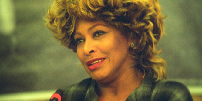 Tina Turner bevallotta, öngyilkos akart lenni