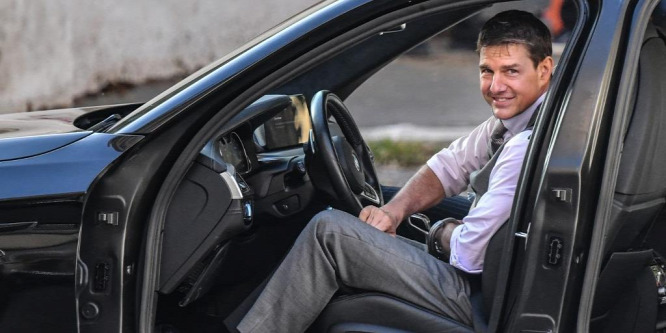 Megelégelte a turistákat Tom Cruise, biztonságiakkal tartja távol őket