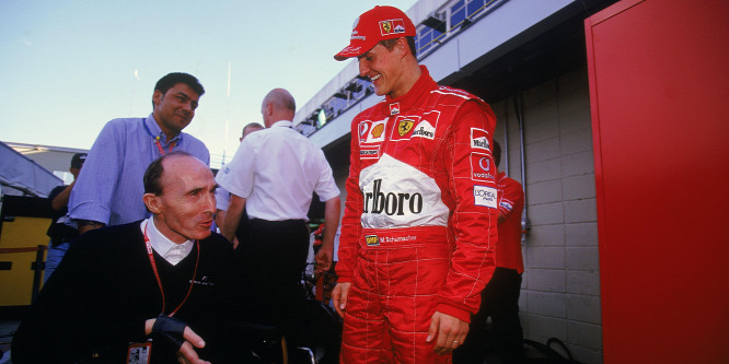 Majdnem levették a lélegeztetőgépről, utána tolószékből lett F1-es legenda