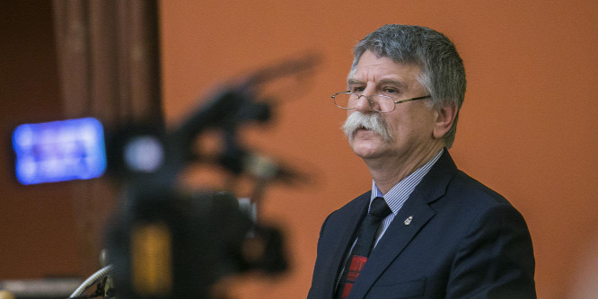 A nemzeti kormányok az utolsó védőbástyát jelentik a globális utópia ellen