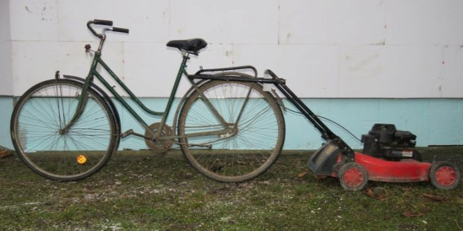 Lopott biciklivel húzta a lopott fűnyírót egy borsodsziráki férfi