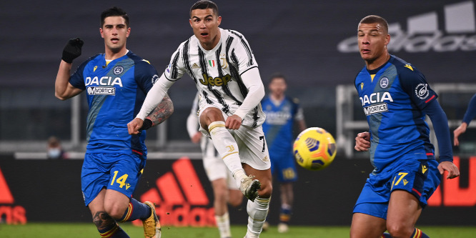 Cristiano Ronaldo két góllal és egy gólpasszal kezdte az évet - videó