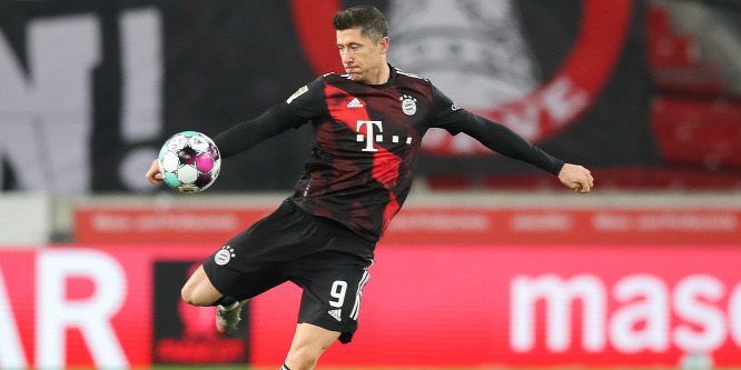 Robert Lewandowski focimaratonra számít idén