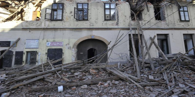 Horvátországi földrengés - A törésvonal mentén Sziszek és Petrinja is centiket tolódott kelet felé