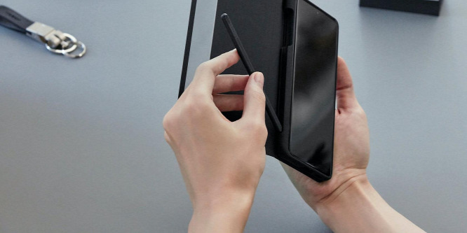 Érkeznek az olcsóbb kategóriás, érintőtollas Samsung telefonok