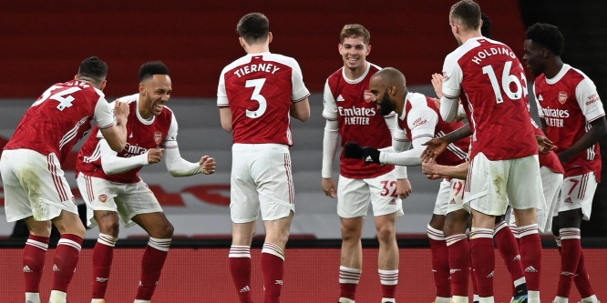 Az Arsenal csatára kihagyta a szezon helyzetét, majd gyönyörű gólt lőtt - videó