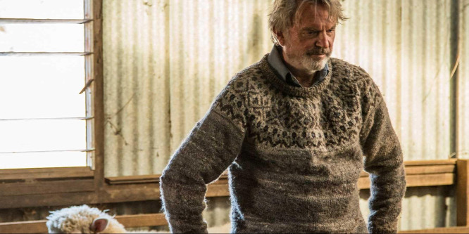 Sam Neillnek kosokkal gyűlik meg a baja a legújabb filmjében