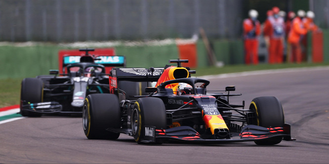 A Red Bull kihasználná a Hamilton körüli zűrzavart