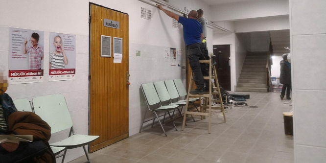 A járvány közepén csinált káoszt a zuglói baloldali vezetés az orvosi rendelőkben - videó