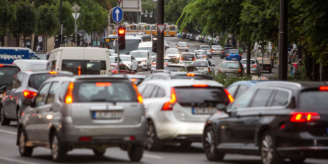 Ennyivel nőttek tavaly a kötelező biztosítások díjai