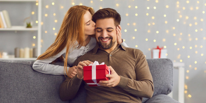 Maszkulin virágcsokor, QR kód: meglepő Valentin-napi ajándékok férfiaknak