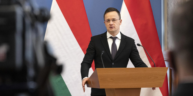 Szijjártó a népszámláláson való részvételre kérte a szlovákiai magyarokat