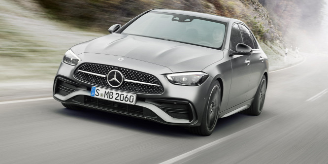 Bármennyi hengerrel kérhető, ha az négy: íme, az új Baby-Benz