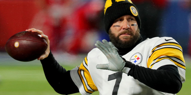 Továbbra sem vonul vissza az NFL veterán irányítója