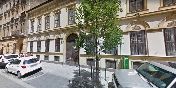 Hatalmas károk a Színművészeti józsefvárosi raktárában, a baloldali kerület mégsem indít pert
