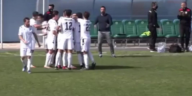 Puskás-díjra méltó ollózós gólt lőttek Görögországban - videó