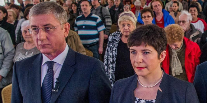 Teljes erővel kampányolnak Gyurcsányék az oltások ellen