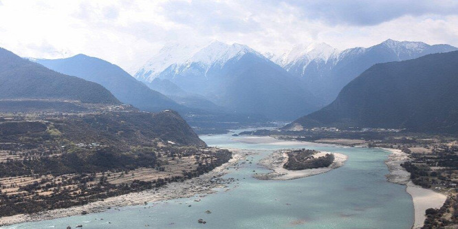 Kína óriásgátat tervez a Brahmaputra folyón a Himalájában