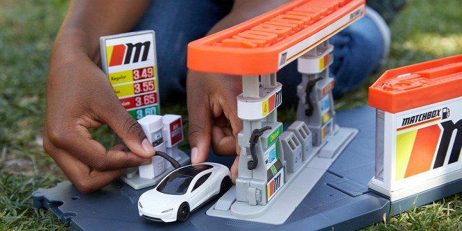 Elektromos autók játékváltozatával tér vissza a Matchbox