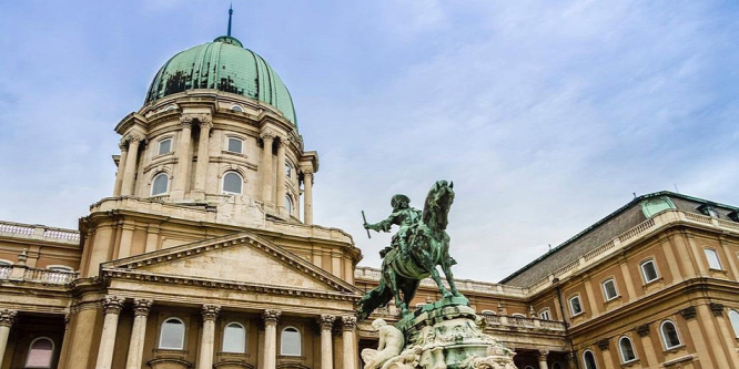 Különleges mesterművekkel nyit újra a Nemzeti Galéria