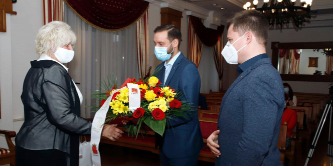 Fidesz: Újpest baloldali vezetése saját zsebből fizesse ki a nyugdíjasok listázása miatti büntetést