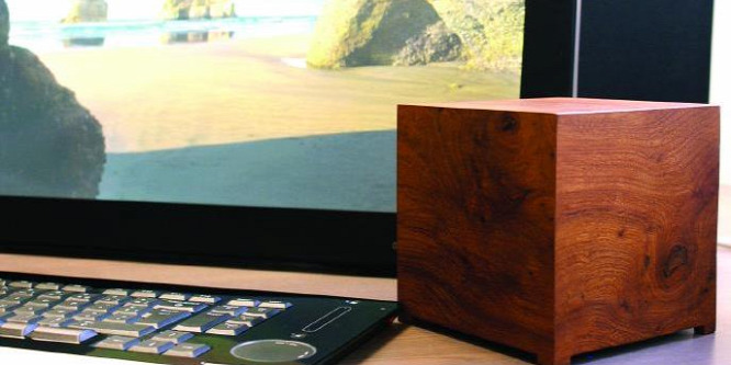 Erős lett a stílusos és kompakt Bleujour Kubb mini PC