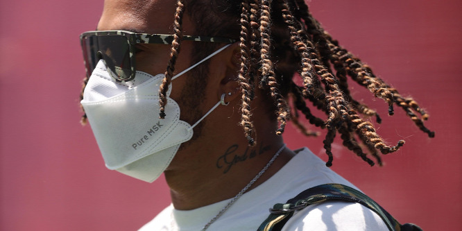 Hamilton bosszantó csapattárs, de Russell megállná mellette a helyét