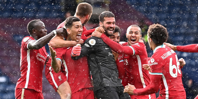 Hétvégi hármak: Alisson, Lewandowski, Suárez