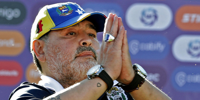 Lezárult a nyomozás Maradona halálának ügyében: emberölés a vád