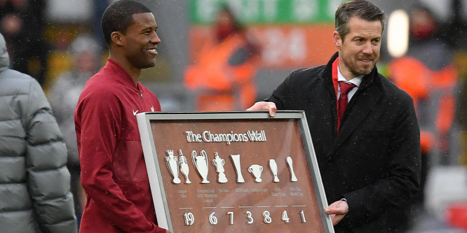 Díszsorfallal búcsúztatták a Liverpool legendáját, aki egyedül verete meg a Barcelonát