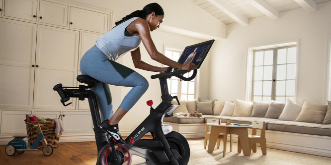 Kivégezték a fitneszgépek saját gyártását a Pelotonnál a sorozatos balesetek