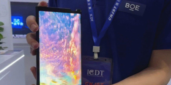 Kigörgethető OLED-kijelzőt mutogat a BOE