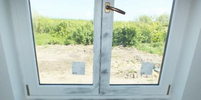 Szerszámokat lopott egy tarnabodi nő, párja pedig eladta őket