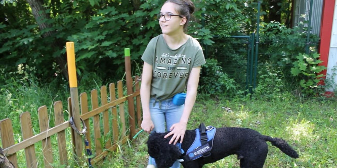 Katának egy speciális kutyahám a szabadságot jelentené / SuliLife Videó
