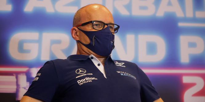 Csapatfőnök nélkül folytatja tovább a Williams F1-es istállója