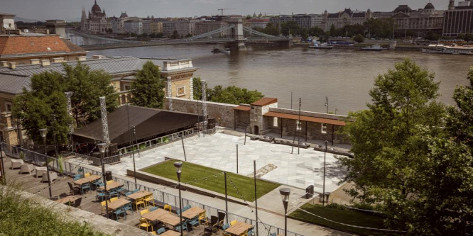 Védettségi igazolvány nélkül lehet meccset nézni kivetítőn