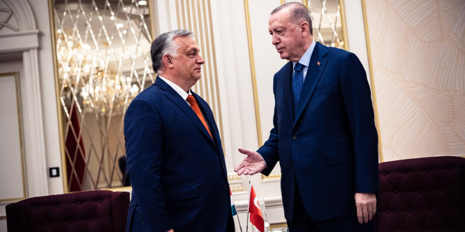 Orbán Viktor: NATO-csúcs előtti egyeztetés a török elnökkel