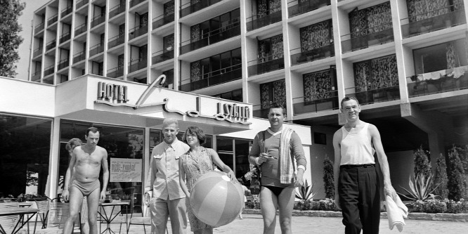 Balatoni szállodákat gyártottak egy siófoki kisüzemben
