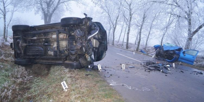 Túl gyorsan ment, ketten súlyosan, ketten marandóan megsérültek