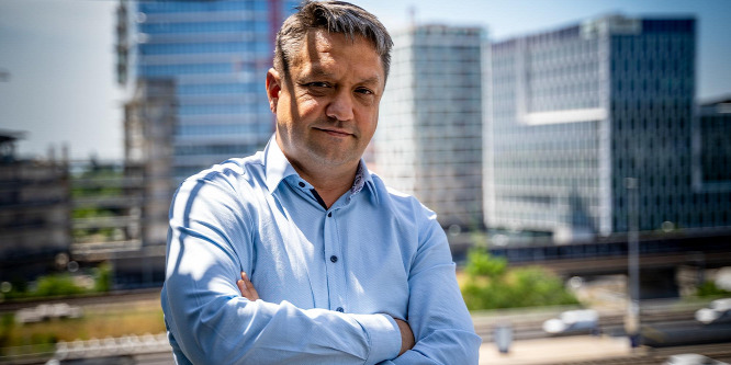 Kaptam halálos fenyegetéseket is