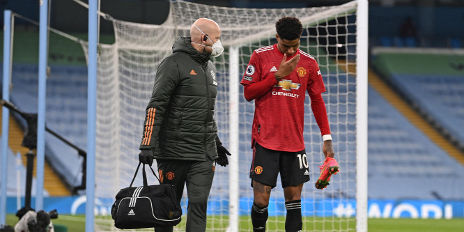 Műteni kell a Manchester United angol válogatott csatárát