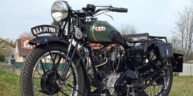 Nem kért belőle a sereg, de megjárta a hadak útját - BSA J34-11 veteránteszt