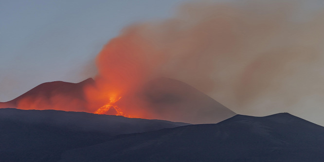 Kitörése után magasabb lett az Etna, mint eddig bármikor: ilyen magas most a vulkán