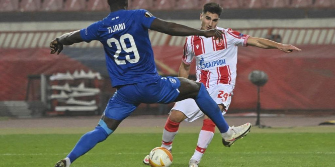 Szerb válogatott focistát igazolt a Ferencváros