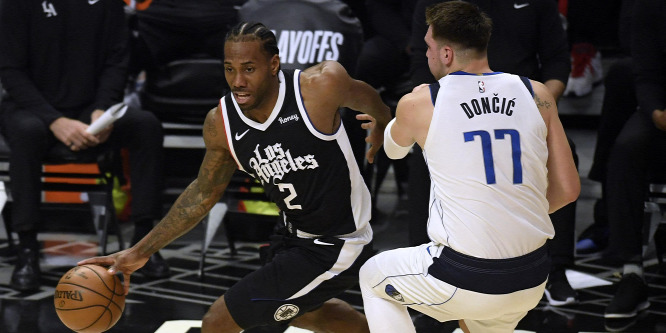 A Los Angeles Clippers hosszabbított az NBA-szupersztárral