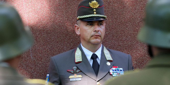 Kevés ország van, amely ennyire tiszteli fiatal tisztjeit, mint Magyarország