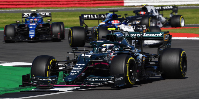 Új különdíjat alapít az F1, Vettel nyerheti meg először