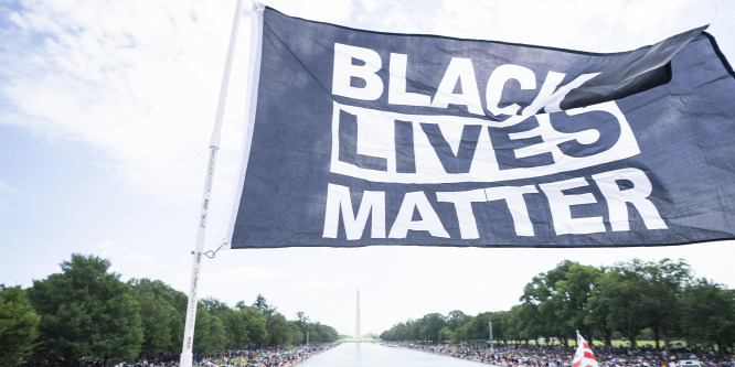 A BLM szerint rasszizmus, hogy a New York-i éttermek oltási igazolványt kérnek